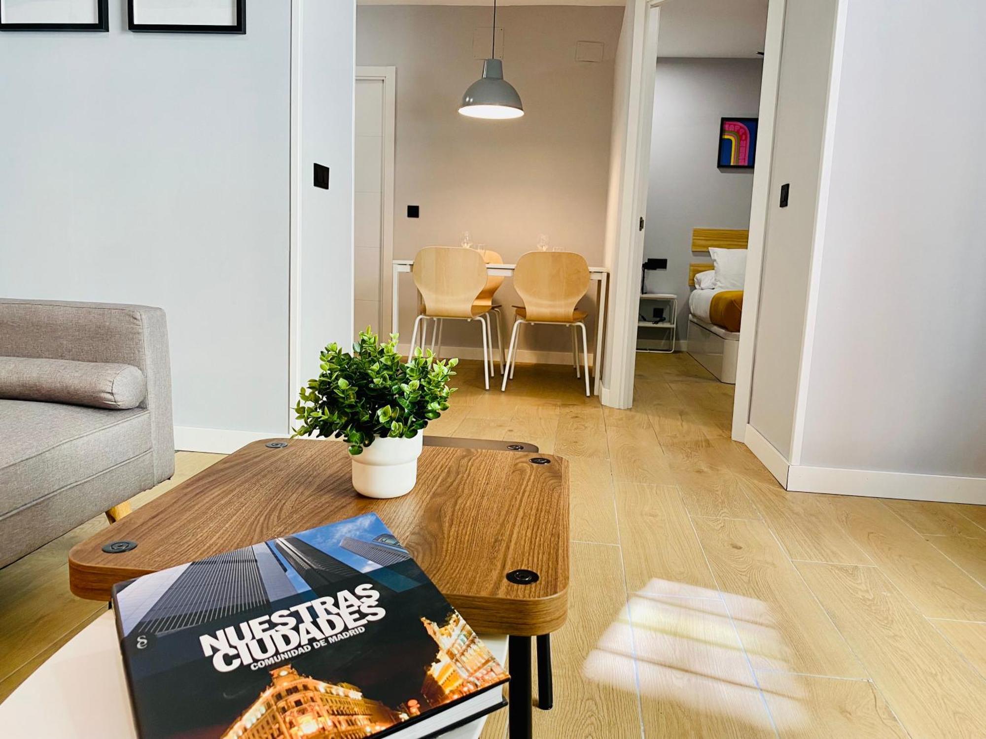 D1 Moderno En El Centro De Apartament Madrid